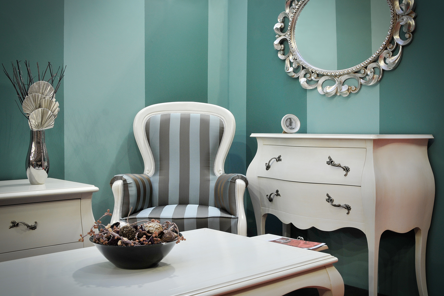 <span style="font-weight: bold;">Bedroom Furniture</span><br>